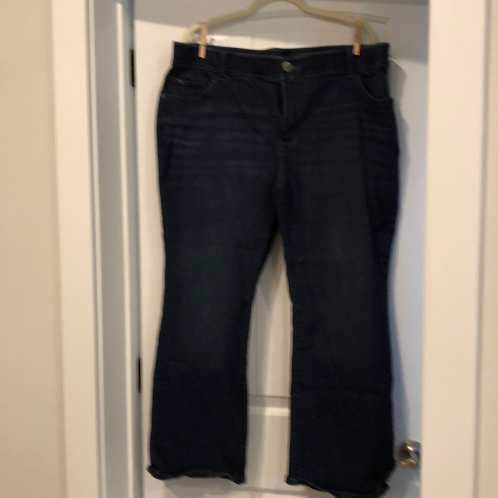 Lee bootcut jeans. Petite
